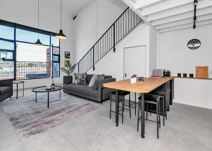 Spice Yard Lofts On Voortrekker-B116