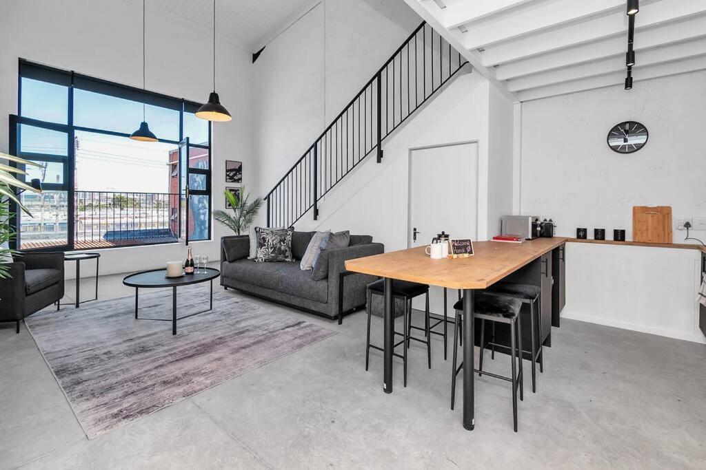 Spice Yard Lofts On Voortrekker-b116 Apartment